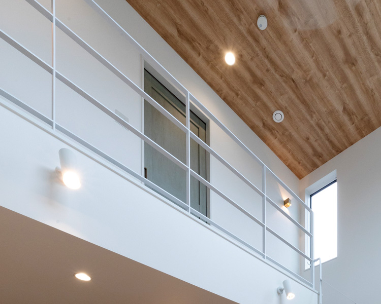 水平手摺（横桟）